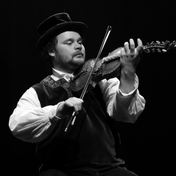 Alexander Aga Røynstrand